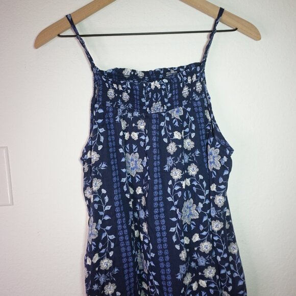 Old Navy Blue Flower Tank - Picture 3 of 14